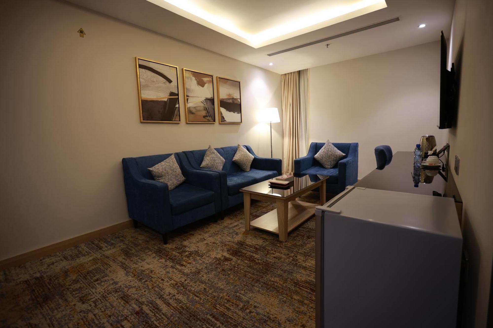 Samt Inn Hotel Riyadh Exterior photo